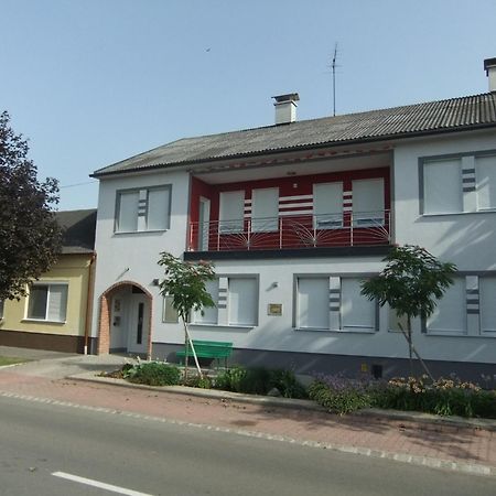 Pension Lang Sankt Andra am Zicksee Exterior photo
